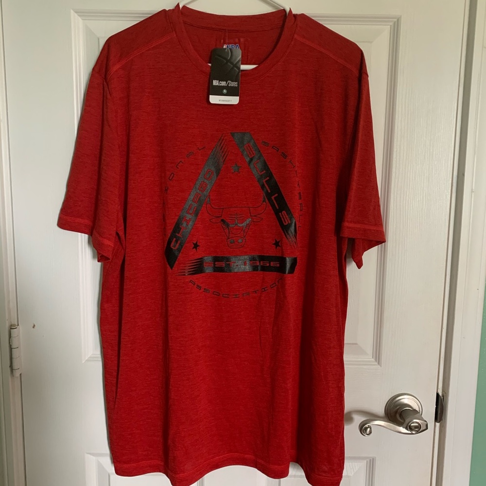 XL Men’s Red NBA TX3 Warm up Shirt, Brand New